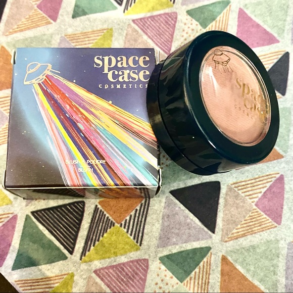 SPACE CASE COSMETICS Makeup Blush Space Case Cosmetics Color Its